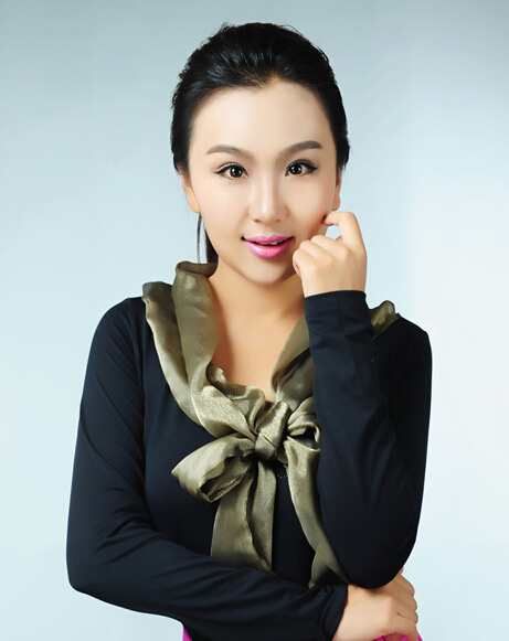 小鱼儿娱乐976节目主持人