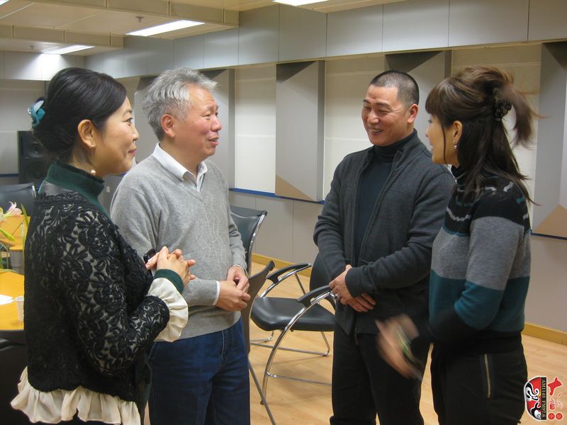 台湾京剧天后魏海敏台湾第一须生唐文华做客河南电台戏曲广播