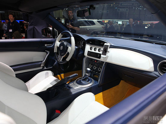 丰田86敞篷版正式亮相