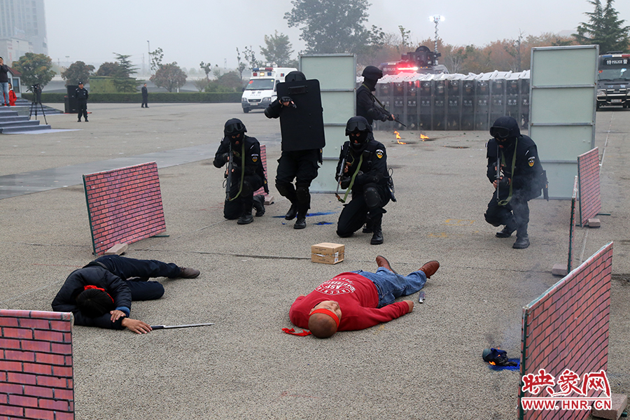 "恐怖分子"被击毙