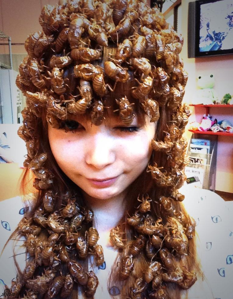 日女星头顶虫玩自拍